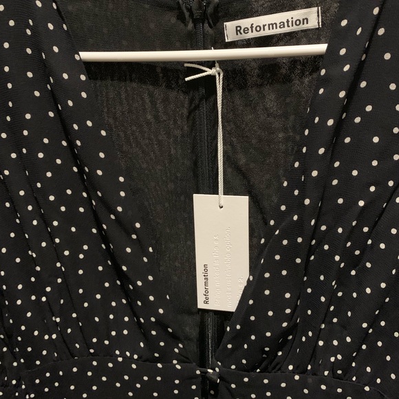 *SOLD* Reformation Scarlett Dress *SOLD* - Picture 4 of 4